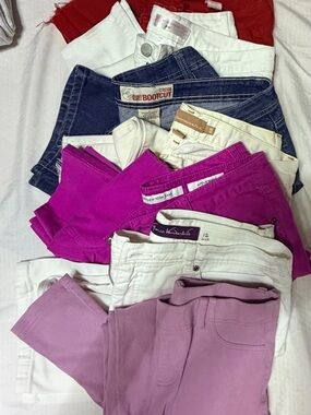 7 piece Bundle of Women’s Bootcut Jeans - Mixed Colors (White, Pink, Magenta